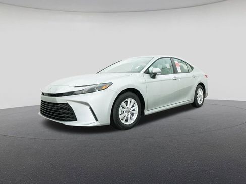 New 2026 Toyota Camry LE image 17