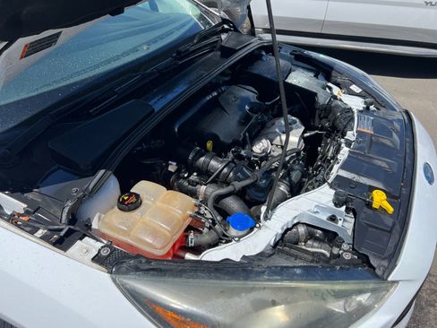 Used 2016 Ford Focus SE FWD image 31