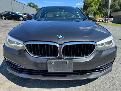 Used 2017 BMW 530i xDrive image 2