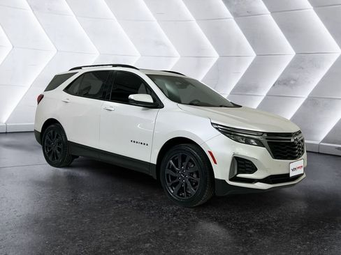 Used 2023 Chevrolet Equinox RS w/ RS Leather Package image 1