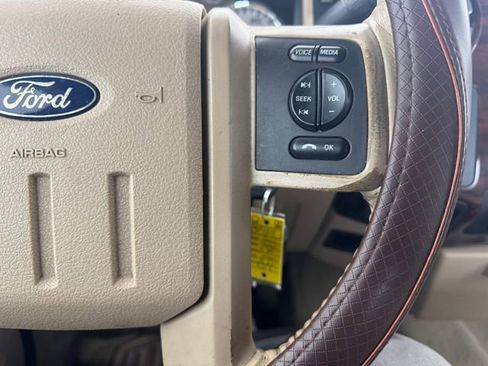 Used 2010 Ford F350 Lariat image 22
