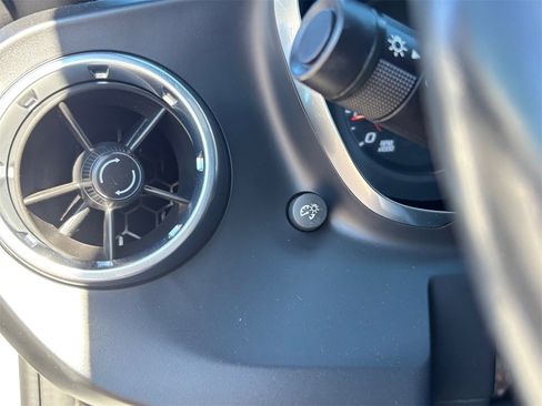 Used 2023 Chevrolet Camaro LT image 28