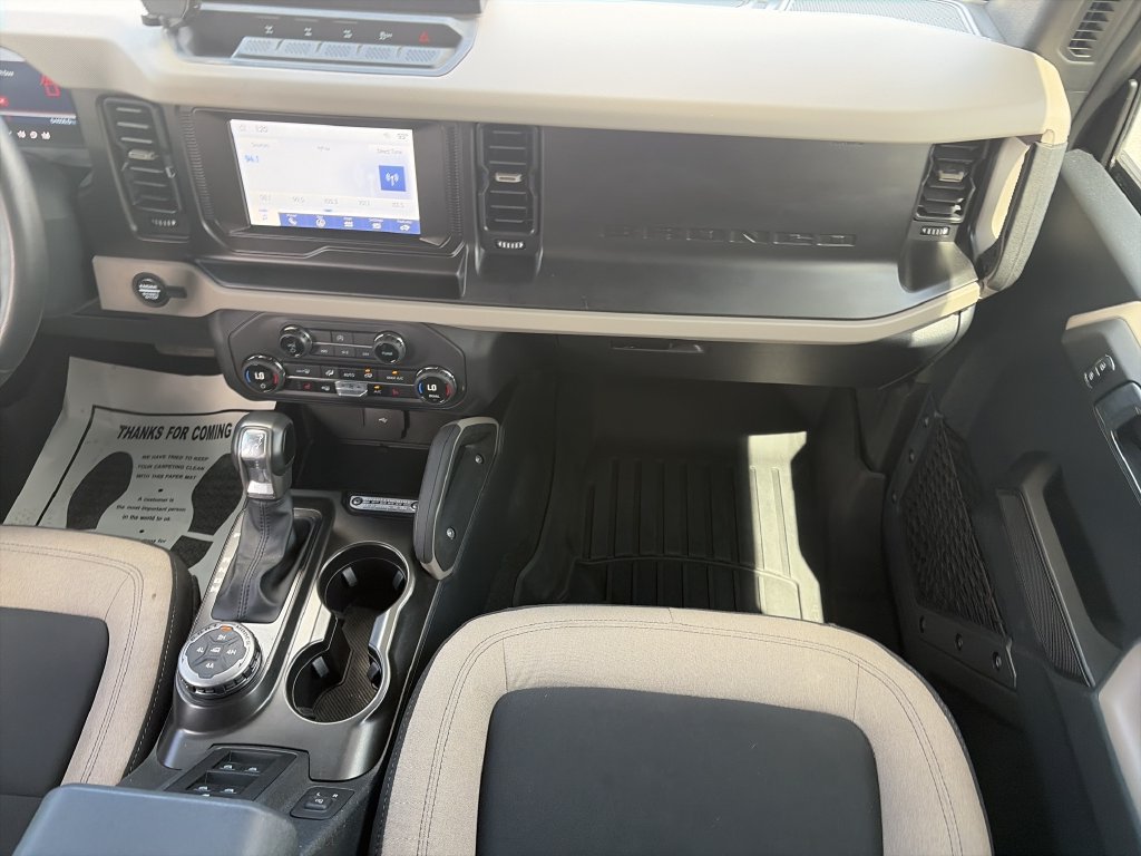Used 2023 Ford Bronco Big Bend w/ Sasquatch Package AWD/4WD image 17