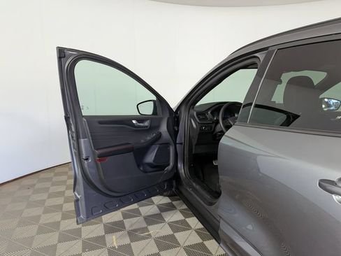 Used 2024 Ford Escape ST-Line w/ Tech Pack #1 AWD/4WD image 14