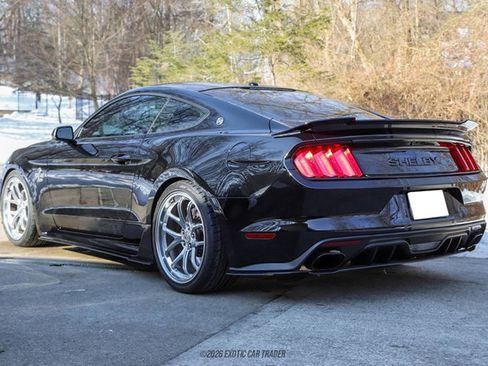 Used 2017 Ford Mustang GT Premium w/ Equipment Group 401A image 6