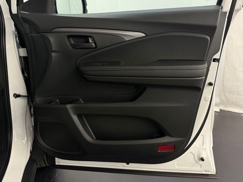 New 2026 Honda Ridgeline Sport image 32