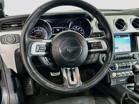 Used 2017 Ford Mustang Premium RWD image 18