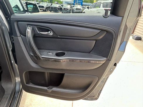 Used 2013 GMC Acadia SLT AWD/4WD image 16