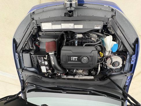 Used 2018 Volkswagen Golf R 4-Door image 20