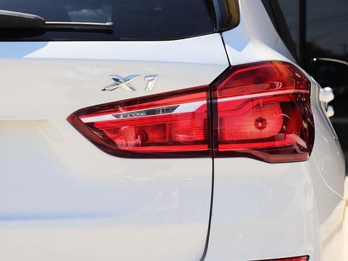 Used 2018 BMW X1 xDrive28i image 41