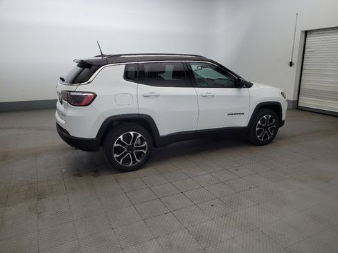 Used 2022 Jeep Compass Limited image 10