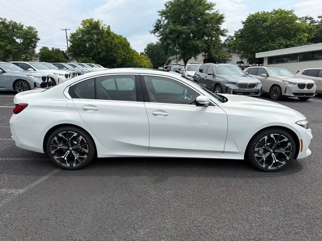 Certified 2025 BMW 330i xDrive Sedan w/ Convenience Package AWD/4WD image 5