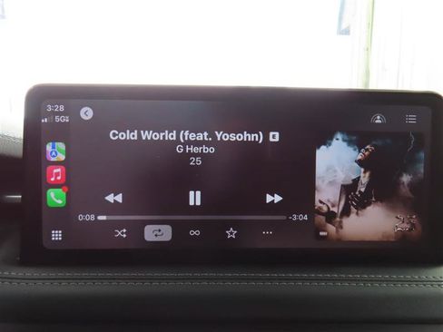 Used 2023 Genesis G70 2.0T image 26