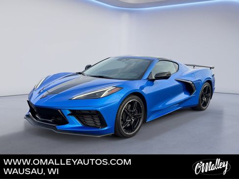 Used 2025 Chevrolet Corvette Stingray Coupe w/ Z51 Performance Package image 1