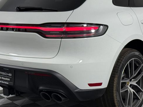 New 2026 Porsche Macan image 13