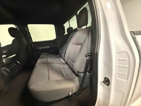 Used 2022 Ford F150 XLT w/ Equipment Group 302A High image 8