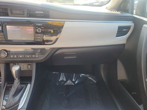 Used 2014 Toyota Corolla LE FWD image 7