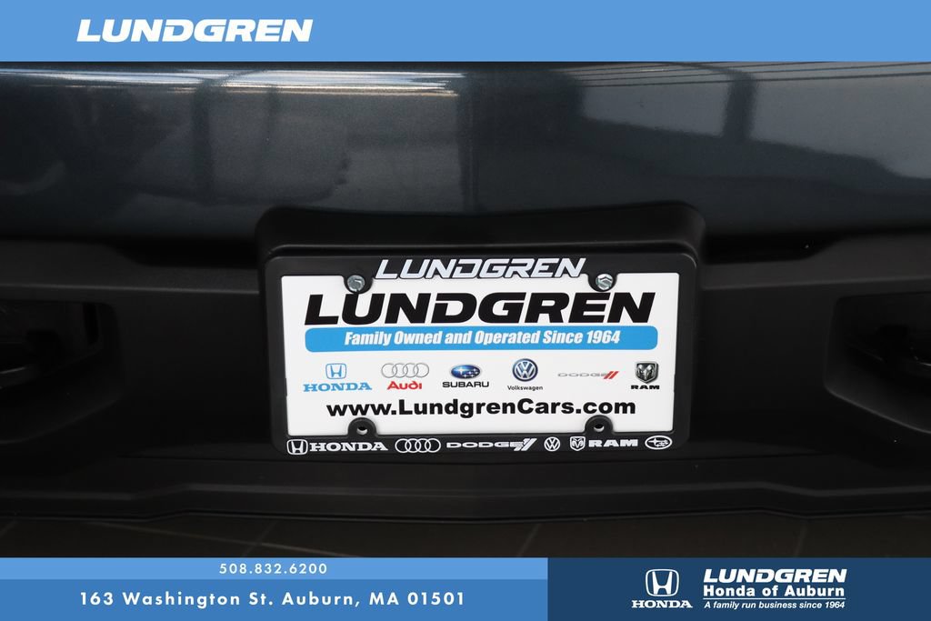 Used 2022 Chevrolet Silverado 1500 RST AWD/4WD image 31