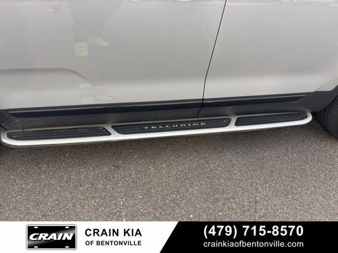 Used 2025 Kia Telluride EX X-Line image 11