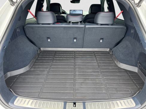 Used 2023 Genesis GV70 2.5T w/ Sport Prestige Package image 19