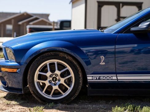 Used 2007 Ford Mustang Shelby GT500 RWD image 4