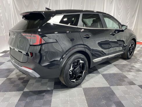 New 2026 Kia Sportage EX FWD image 4