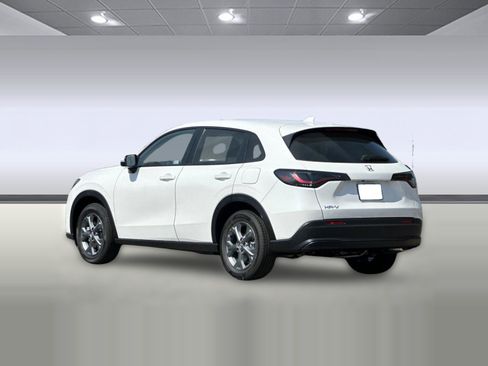 New 2026 Honda HR-V LX image 3