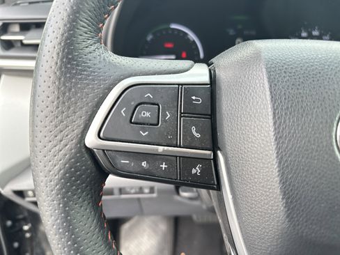 Certified 2023 Toyota Sienna XSE image 18