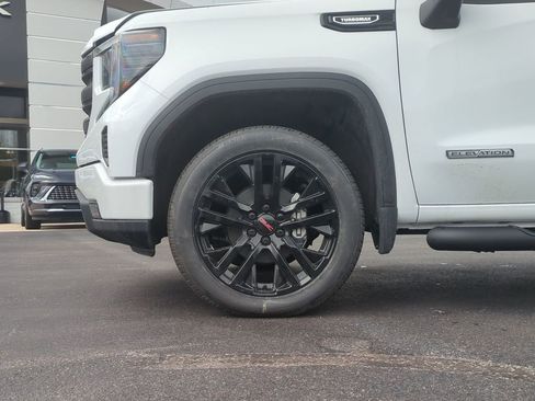 New 2026 GMC Sierra 1500 Elevation w/ Elevation Select Package AWD/4WD image 16