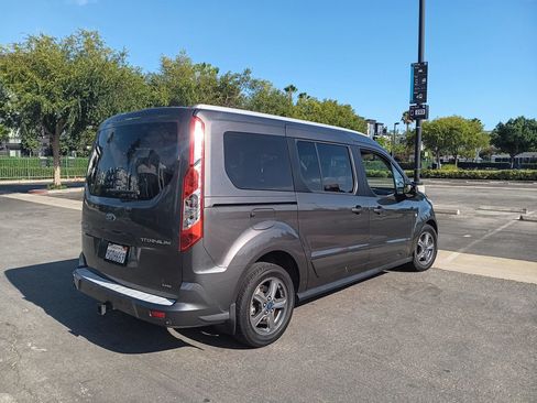 Used 2019 Ford Transit Connect Titanium w/ Titanium Premium Package FWD image 8