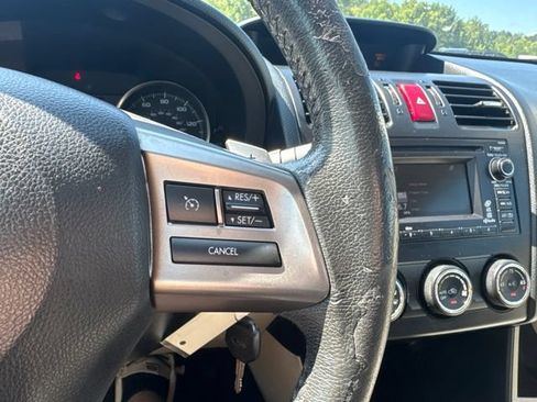 Used 2014 Subaru Crosstrek 2.0i Limited AWD/4WD image 23