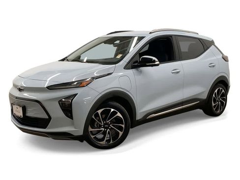 Used 2022 Chevrolet Bolt EUV Premier image 1