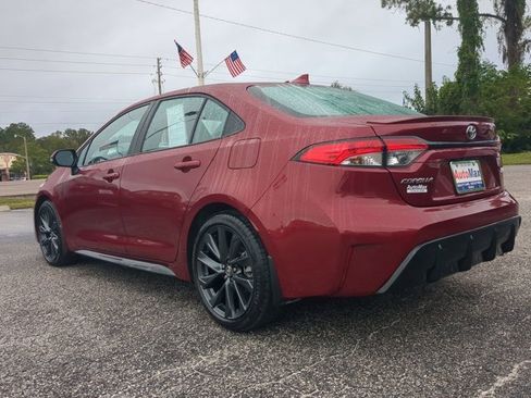 Used 2025 Toyota Corolla SE image 6