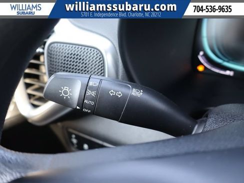 Used 2024 Kia Soul LX FWD image 23