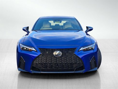 Used 2022 Lexus IS 350 F Sport image 2