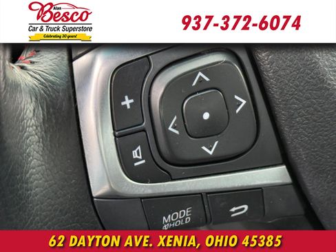 Used 2015 Toyota Camry SE image 12