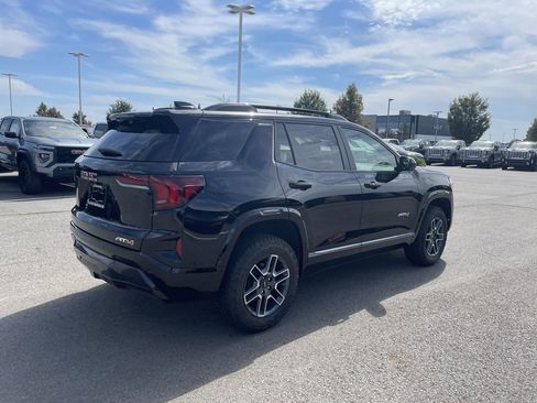 Used 2026 GMC Terrain AT4 w/ Technology Package II image 7