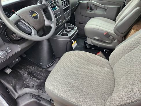 New 2025 Chevrolet Express 2500 w/ Driver Convenience Package image 4