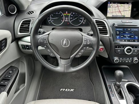 Used 2018 Acura RDX AWD w/ Advance Package image 15