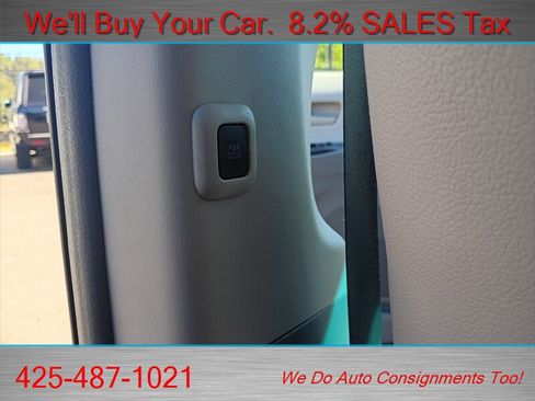 Used 2011 Toyota Sienna LE FWD image 29