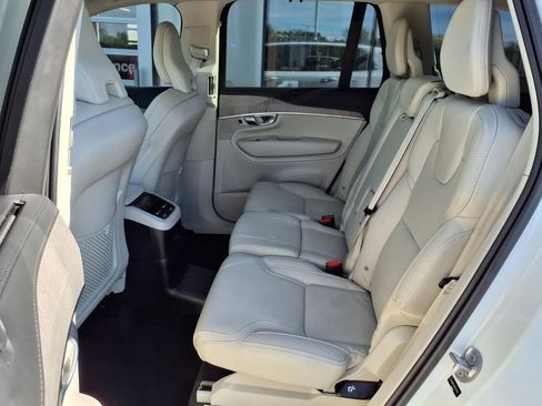 Certified 2023 Volvo XC90 T8 Ultimate w/ Protection Package Premier AWD/4WD image 8
