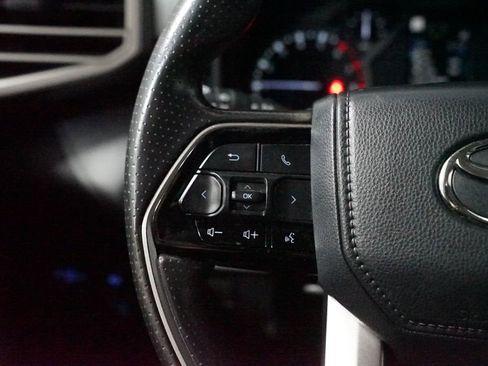 Used 2022 Toyota Tundra SR5 image 16