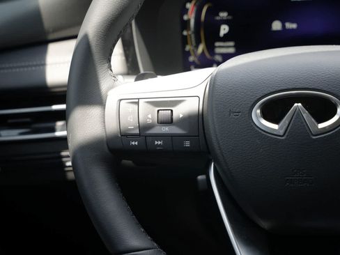 Certified 2026 INFINITI QX60 Luxe w/ Cargo Package FWD image 10