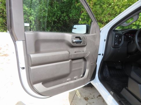 New 2026 Chevrolet Silverado 1500 W/T w/ WT Value Package image 18