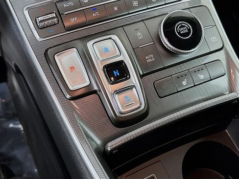 Certified 2023 Hyundai Santa Fe SEL w/ Cargo Package image 18