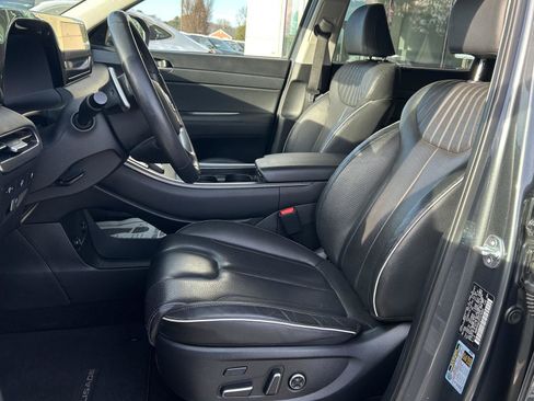 Used 2023 Hyundai Palisade Limited AWD/4WD image 14
