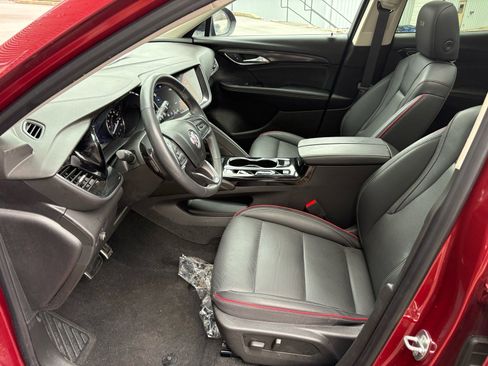 Used 2022 Buick Envision Essence w/ Sport Touring Package image 30