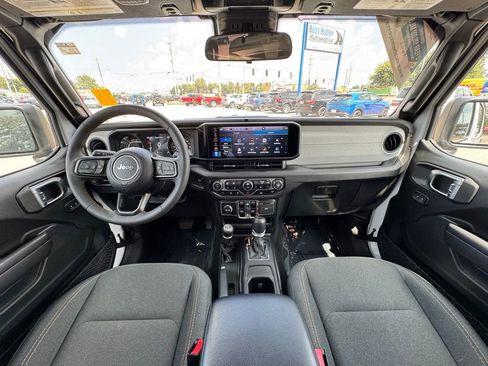 Used 2024 Jeep Wrangler Sport S image 16
