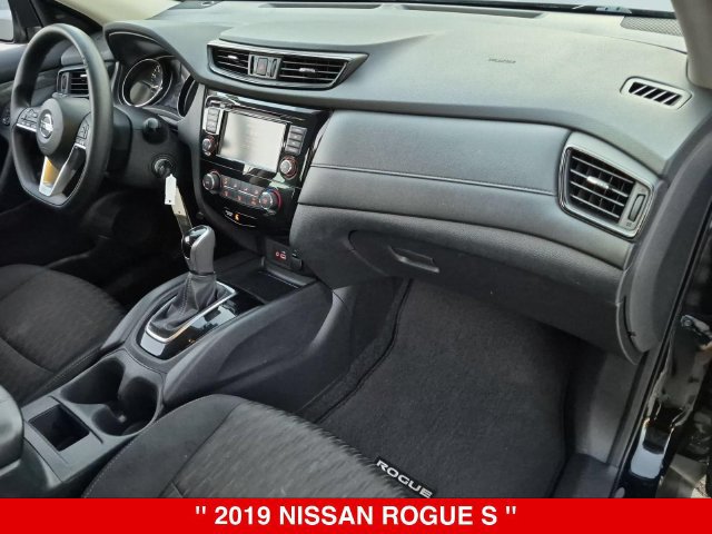 Used 2019 Nissan Rogue S AWD/4WD image 37