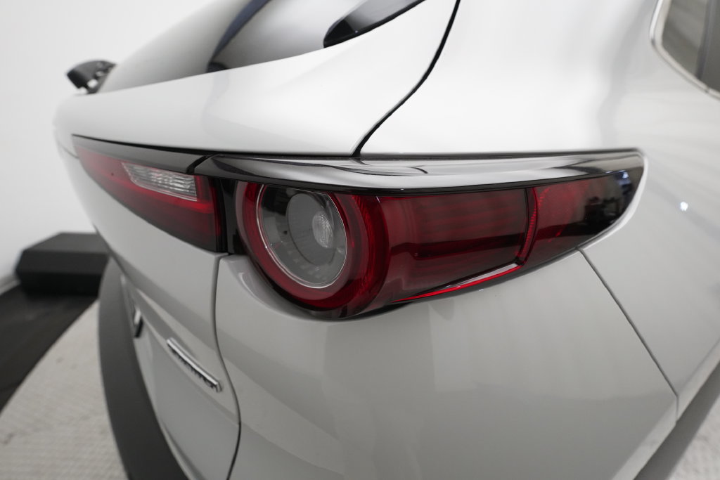 Certified 2025 MAZDA CX-30 AWD 2.5 S w/ Select Sport Pkg image 30